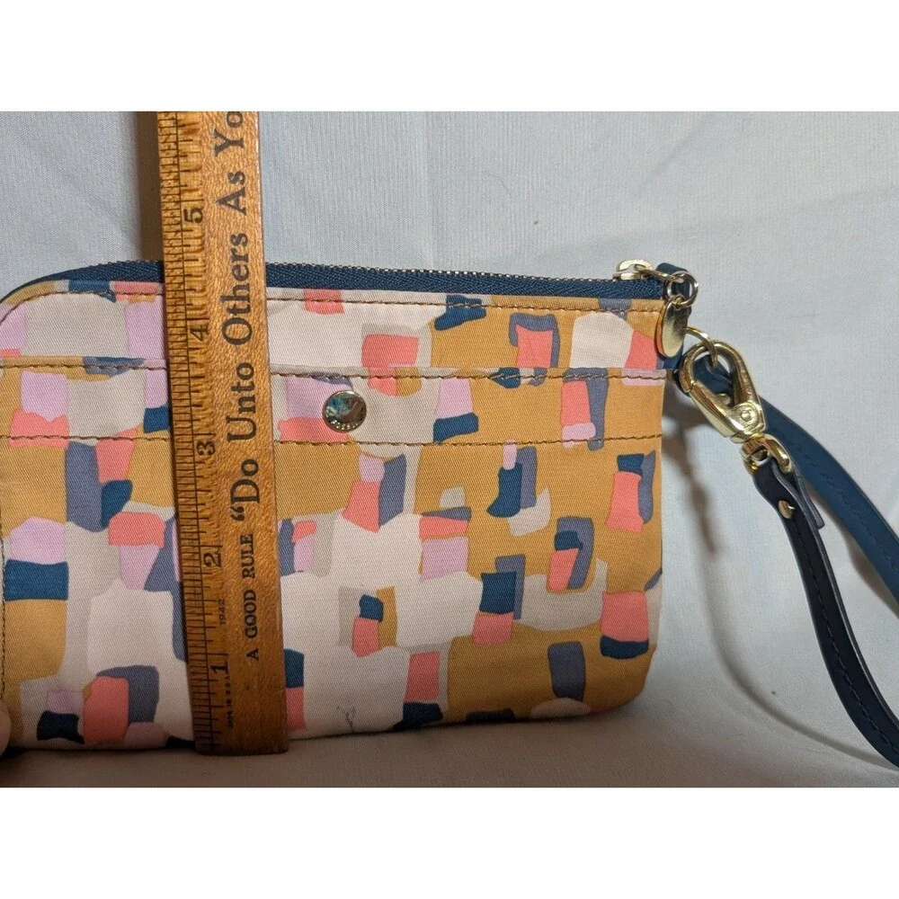 Fossil Keyper Women's Multicolor Carryall Wristlet Wallet